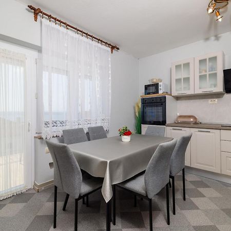 Apartments Melita Dramalj Εξωτερικό φωτογραφία