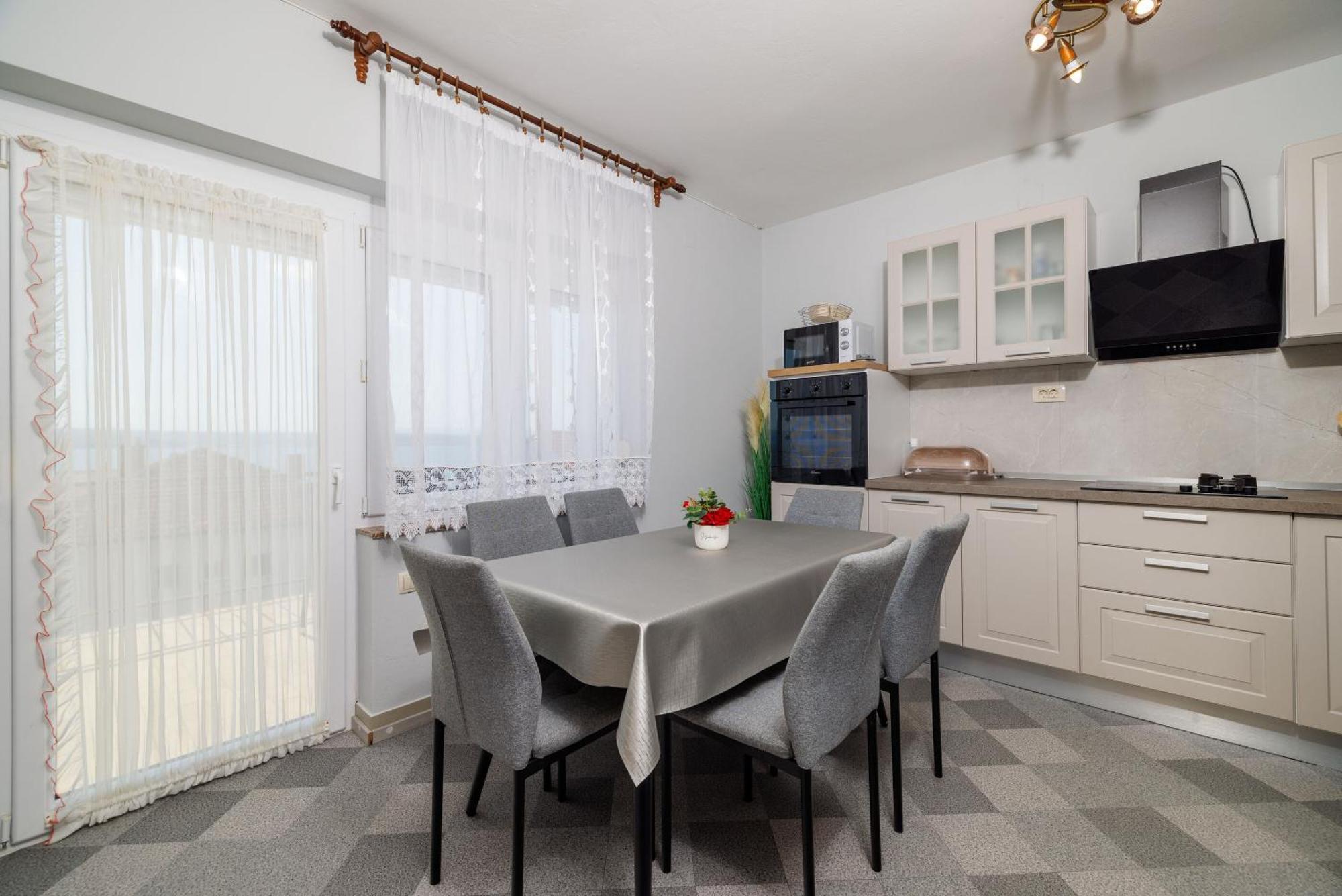 Apartments Melita Dramalj Εξωτερικό φωτογραφία