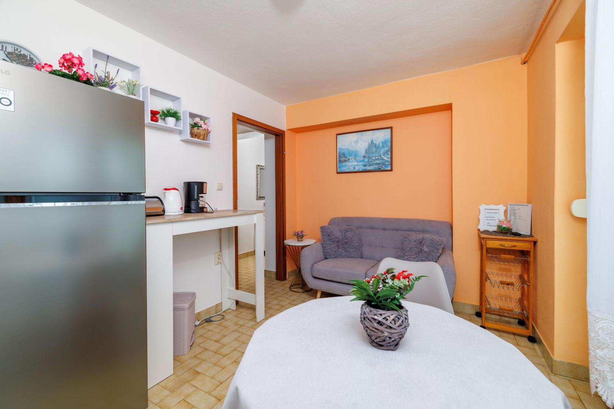 Apartments Melita Dramalj Εξωτερικό φωτογραφία